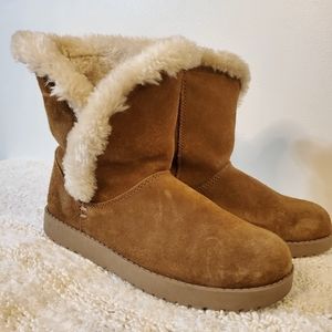 Suede boots